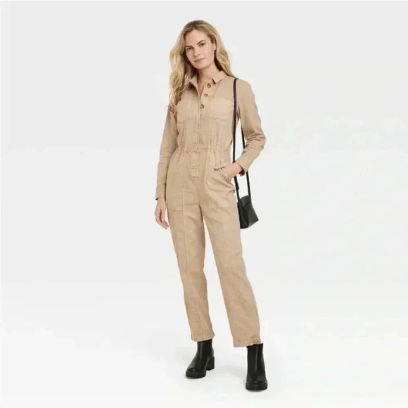 Universal Thread Pants - NWOT Women's Long Sleeve Button-Front
Coveralls - Universal Thread Tan 14